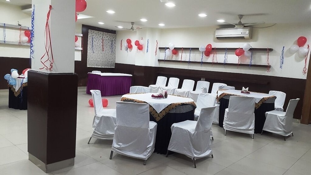 Mandakini Plaza Hotel 18/21