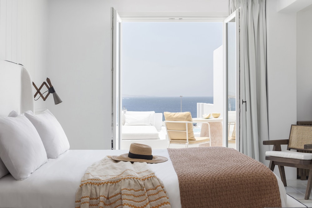 Porto Mykonos Hotel 16/69