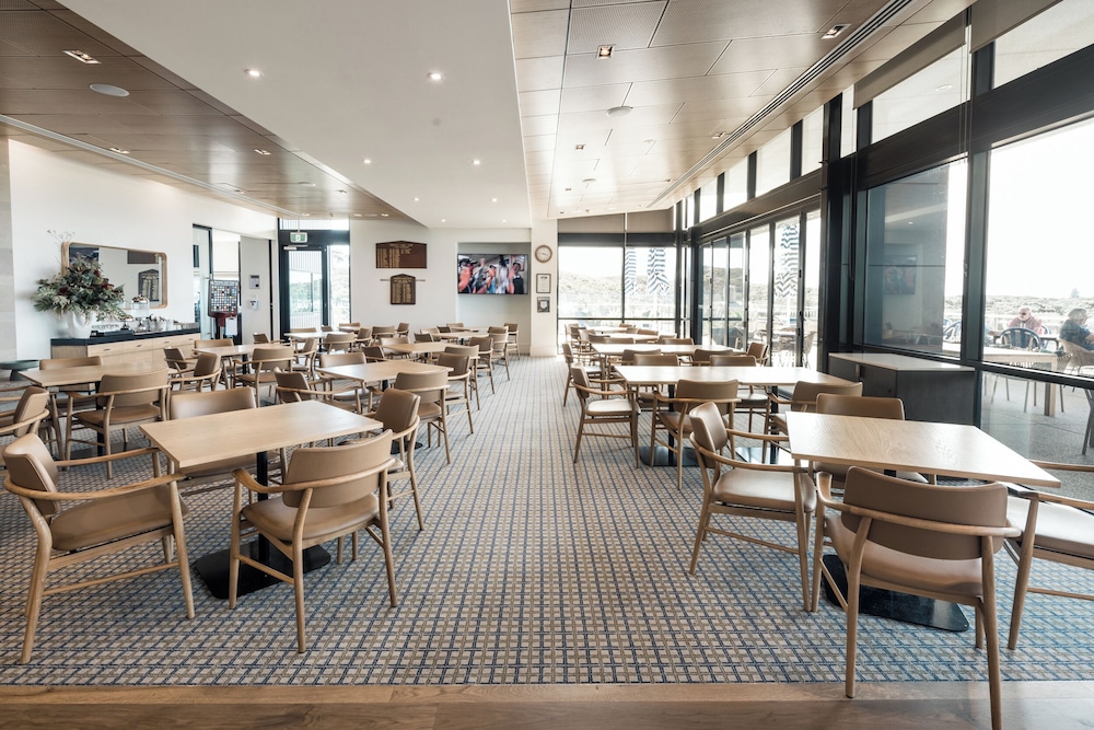 Mercure Portsea 45/67