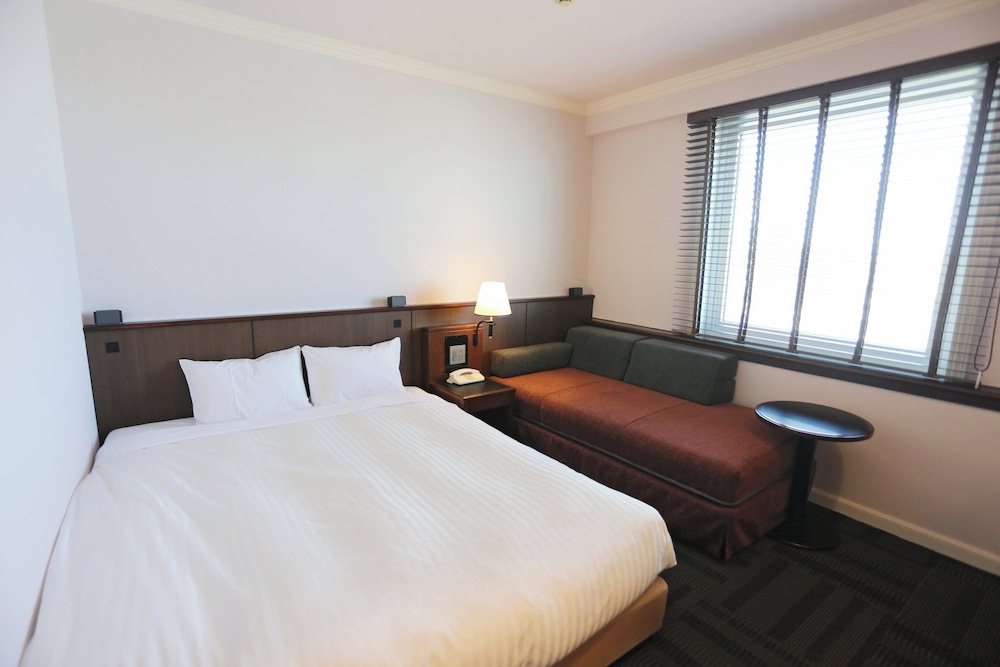 Hotel Castle Inn Tsu 11/50