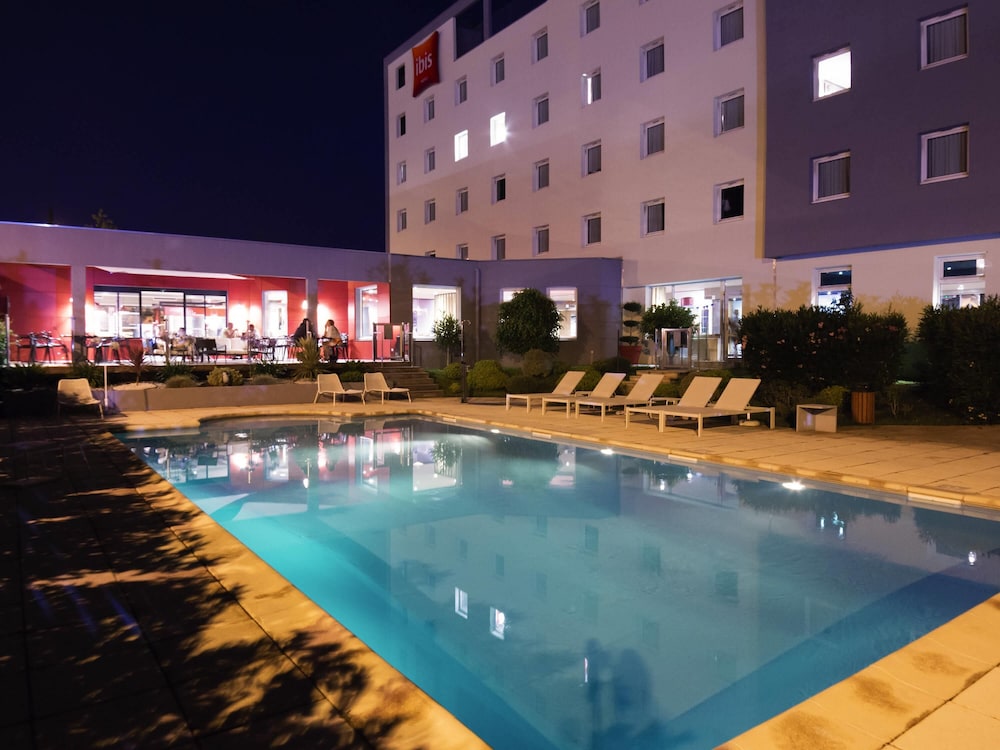 Ibis Toulon La Valette 10/71