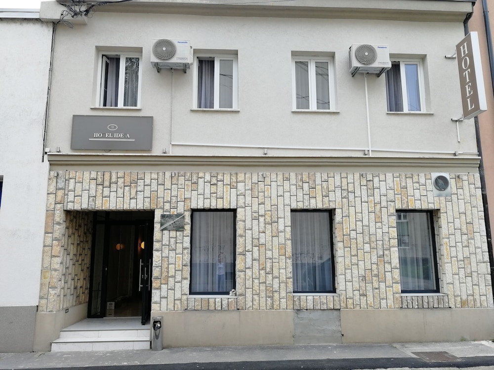 Hotel Ideja 1/43