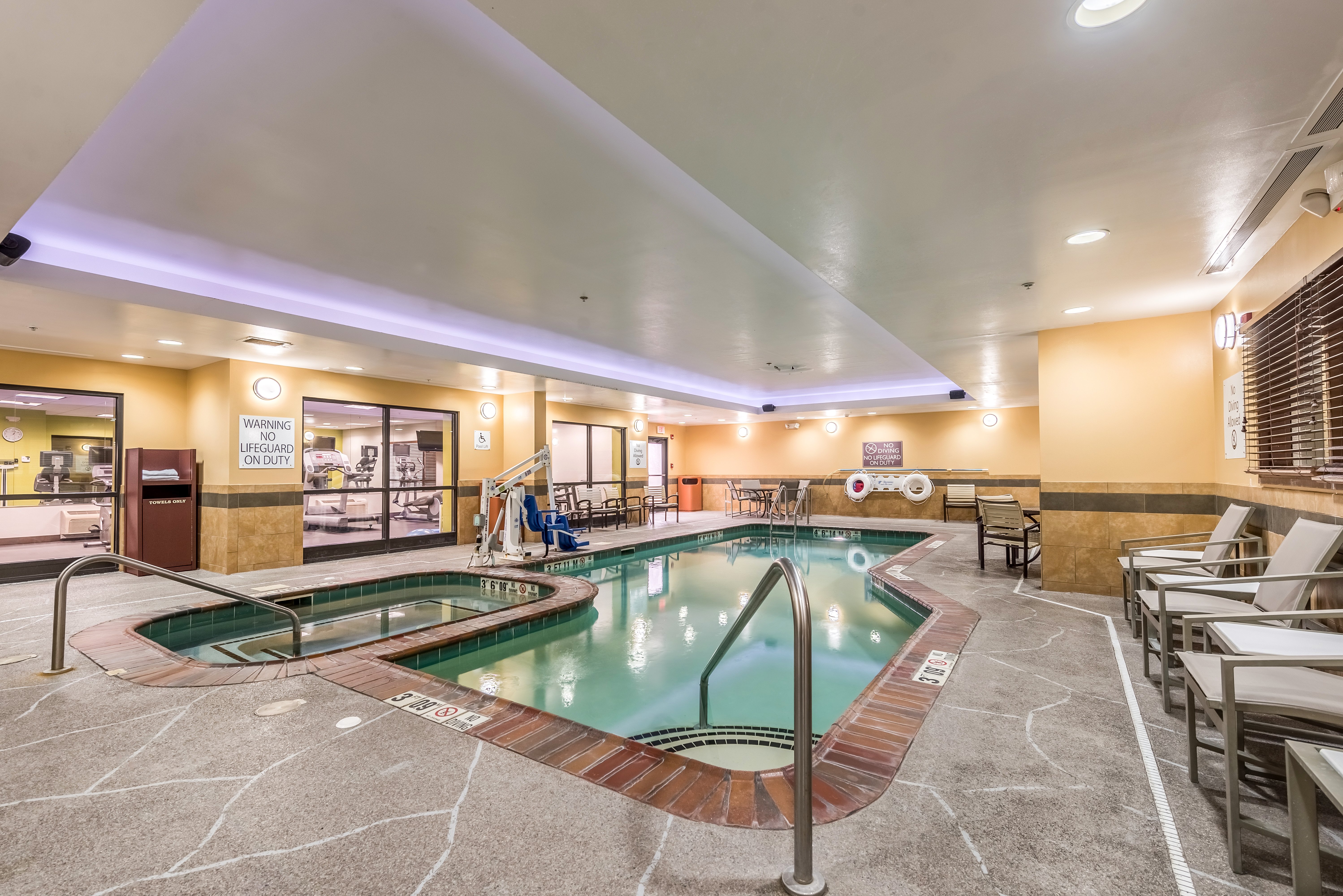 Holiday Inn Indianapolis Downtown 18/47