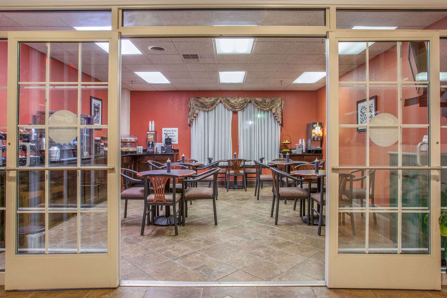 Days Inn & Suites by Wyndham Mt Pleasant 11/16