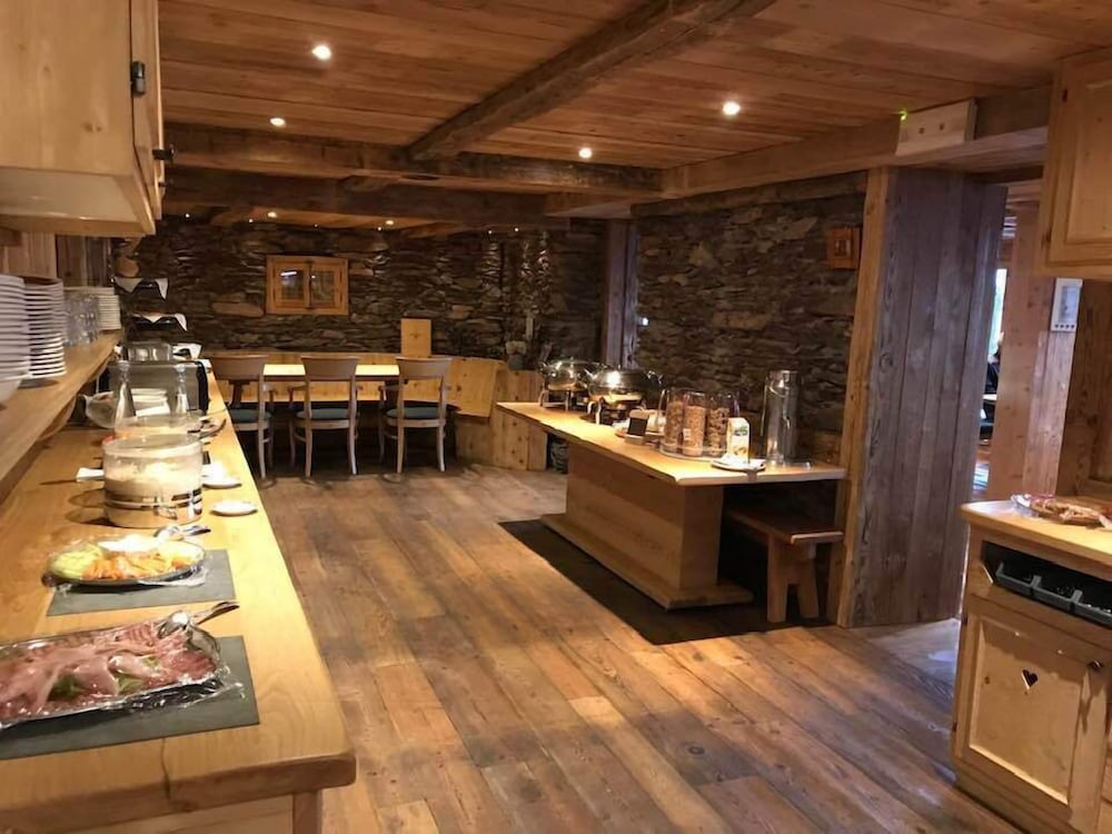 Hotel Le Grand Chalet 32/50