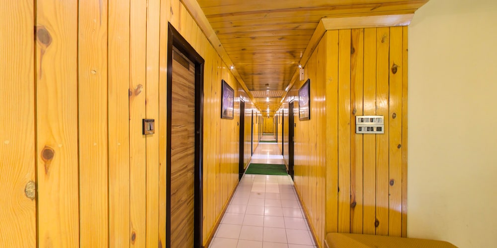 HOTEL VISHRAM 27/45