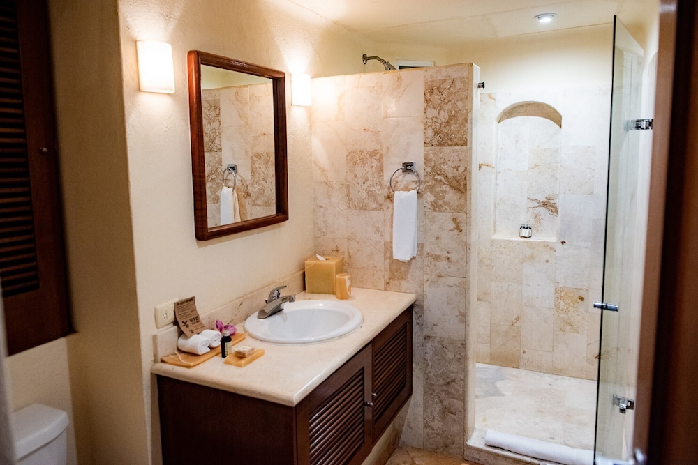 Villas Sacbe Condo Hotel 48/49