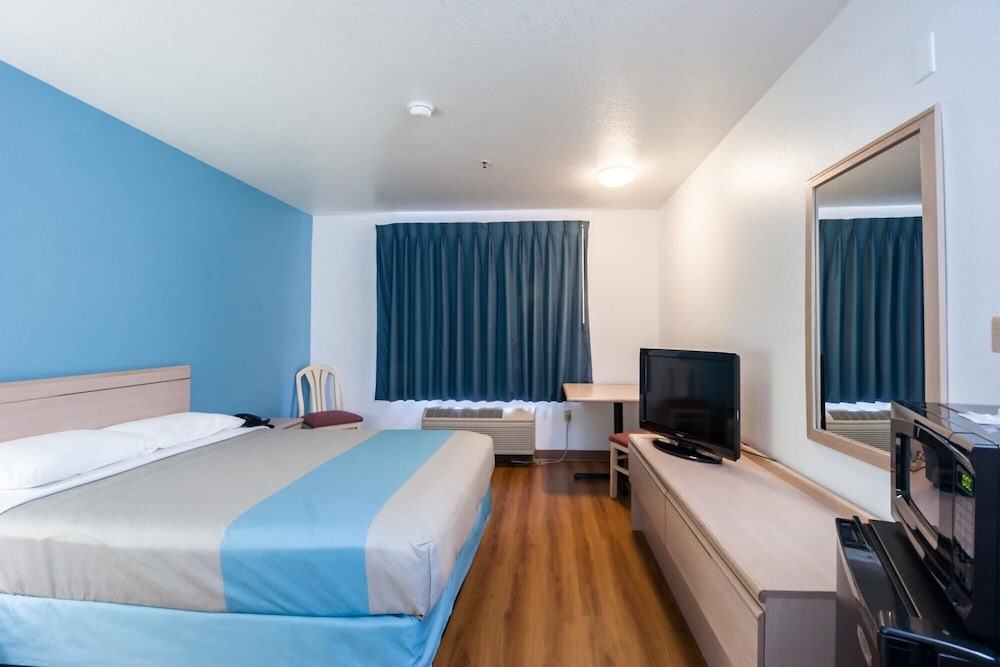 Motel6 Seaside, OR 15/60