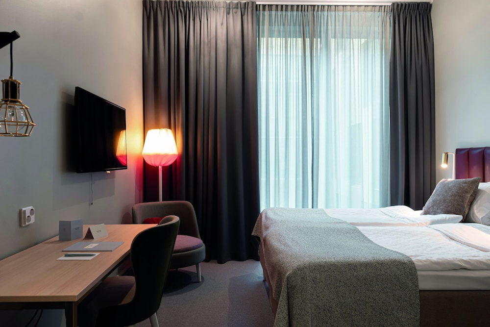 Elite Hotel Academia 35/65