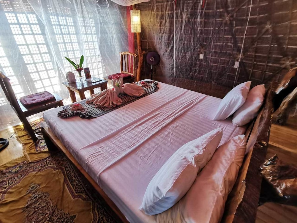 Fantasy Lodge Samboan Cebu 12/50