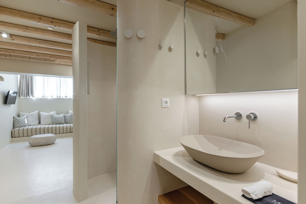 Semi Basement, Deluxe, Apartment, Double Bed، Antony Suites 5/10