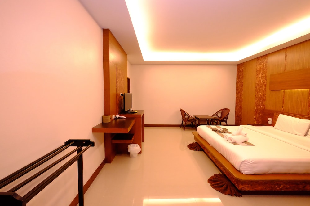 The Peace Tara House 26/72