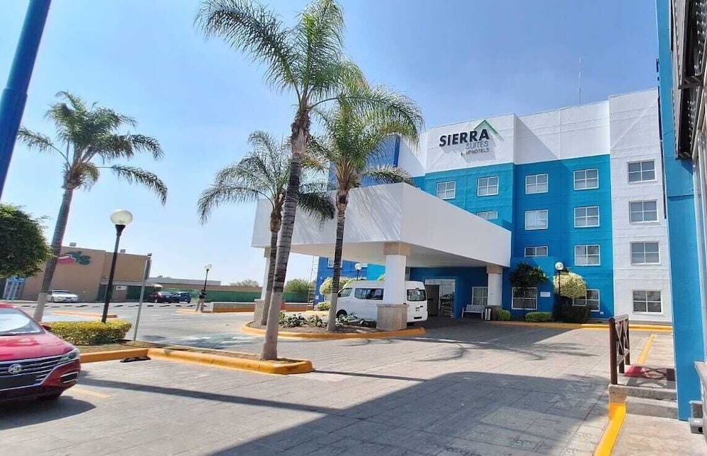 City Express Suites by Marriott San Luis Potosi 55/59