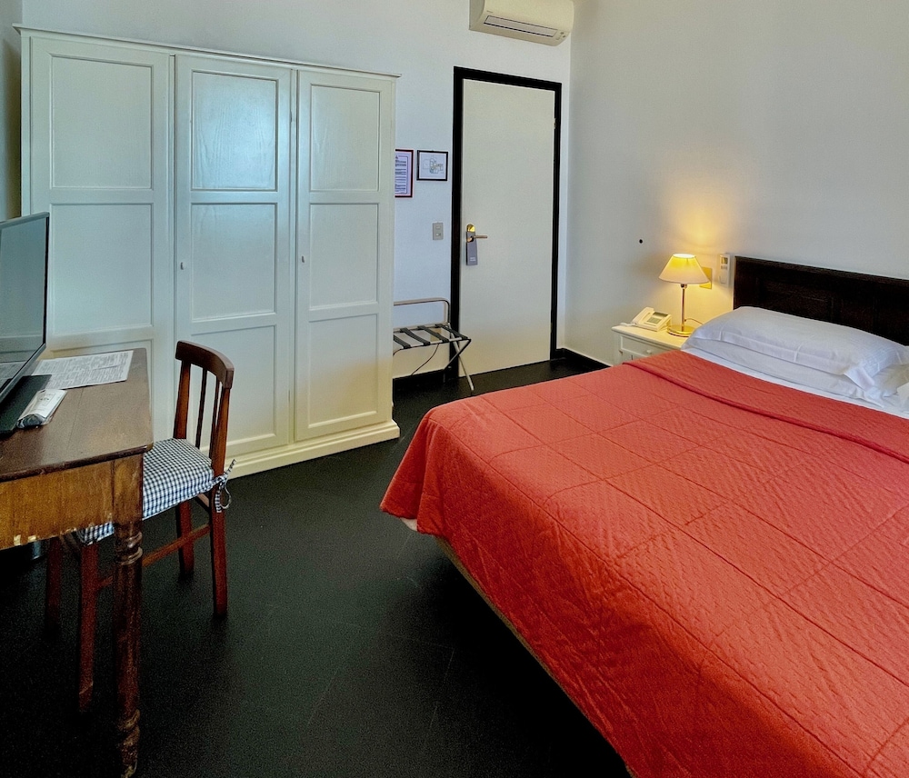 Hotel Beau Rivage 12/50