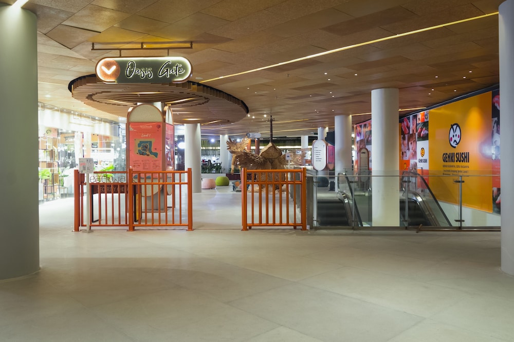 Yello Kuta Beachwalk Bali 37/50