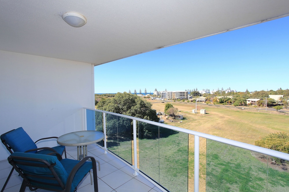 Koola Beach Apartments 35/63