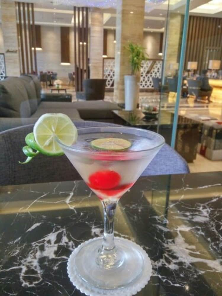 Pyramid Suites 27/54