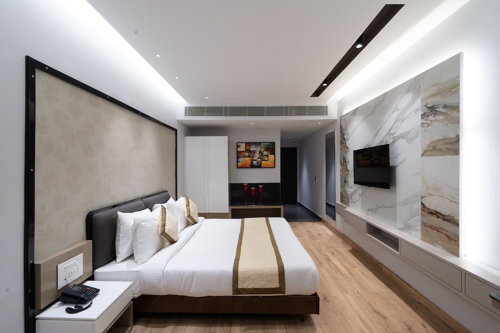 Sterling Legacy Shimla 42/69