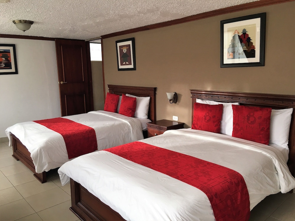 Hostal Mitad Del Mundo 15/69