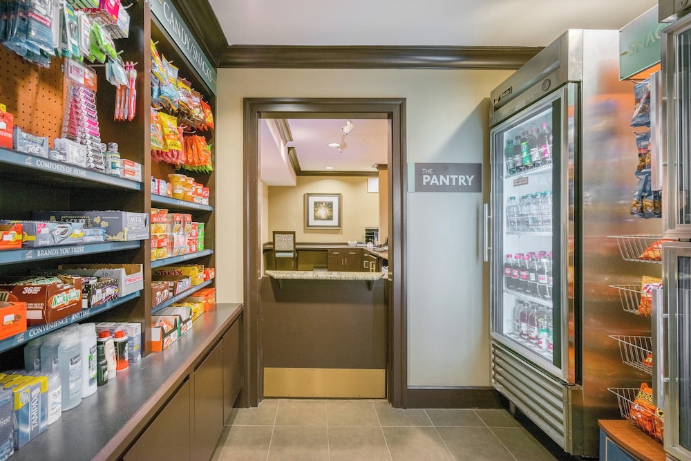 Staybridge Suites Allentown West 6/40