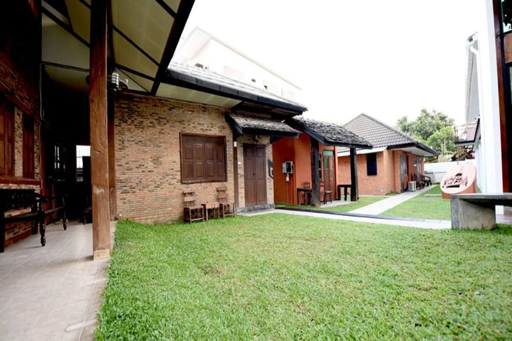 Chiang Mai Udee 21/28