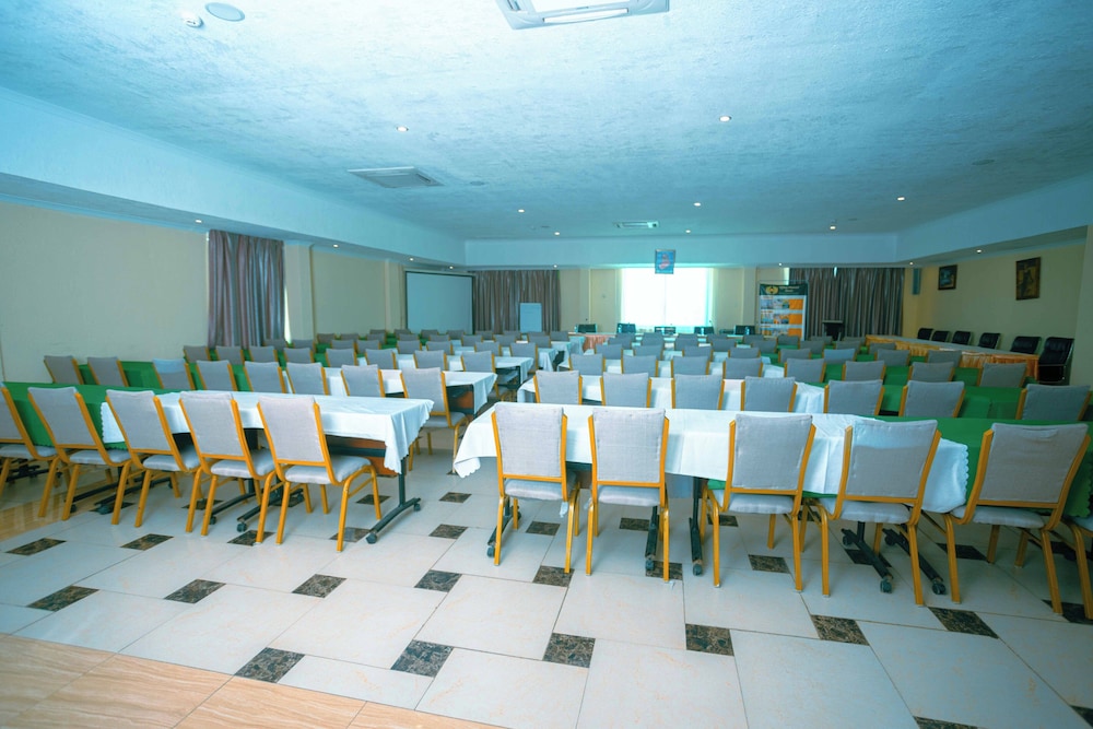 Tiffany Diamond Hotels - Mtwara 59/66