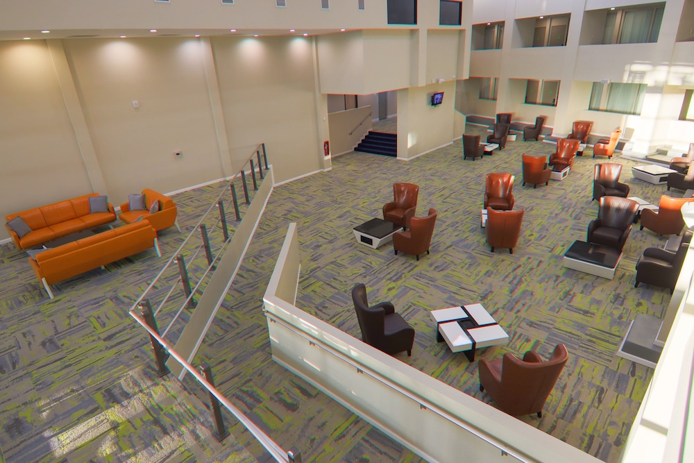 HOLIDAY INN SCRANTON EAST - DUNMORE 34/41