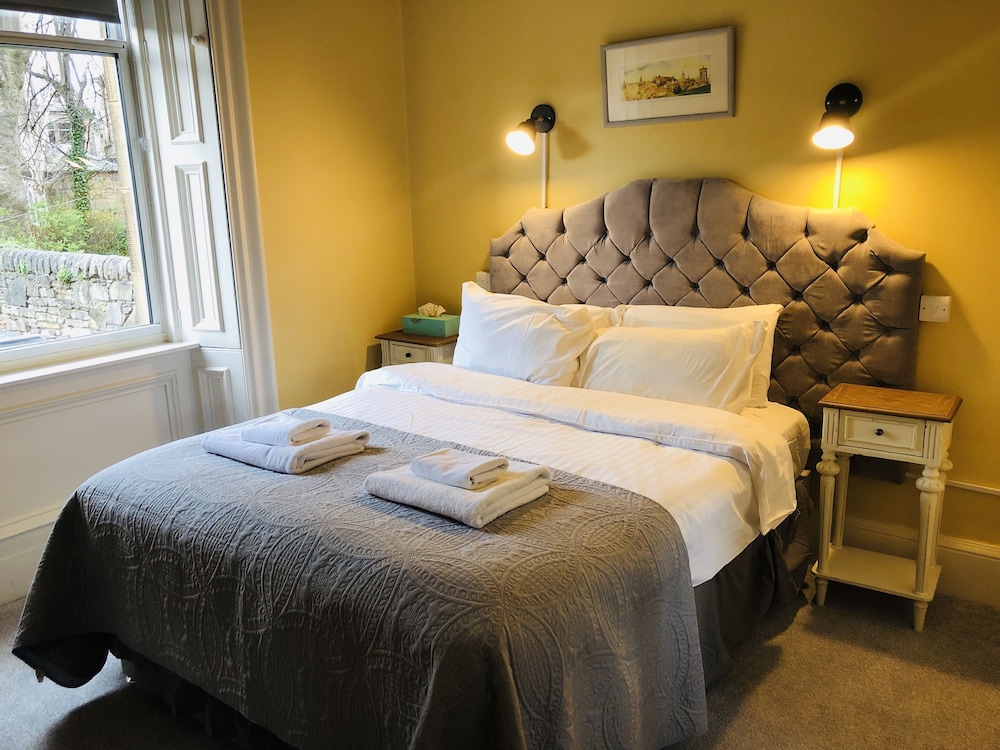 Auld Reekie Guest House 11/25