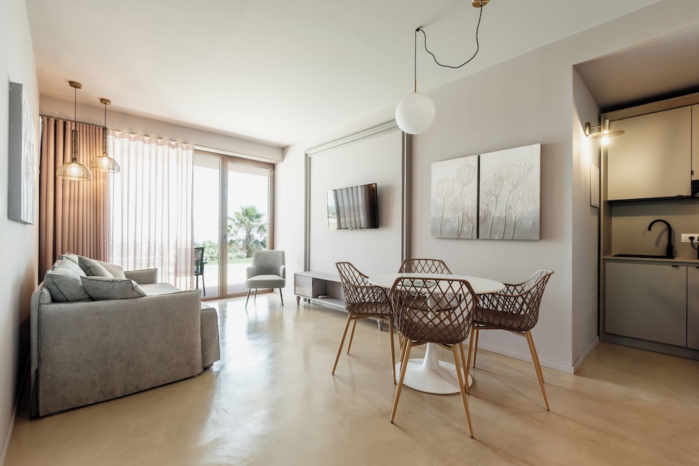 Relais Chiaramonte 45/68