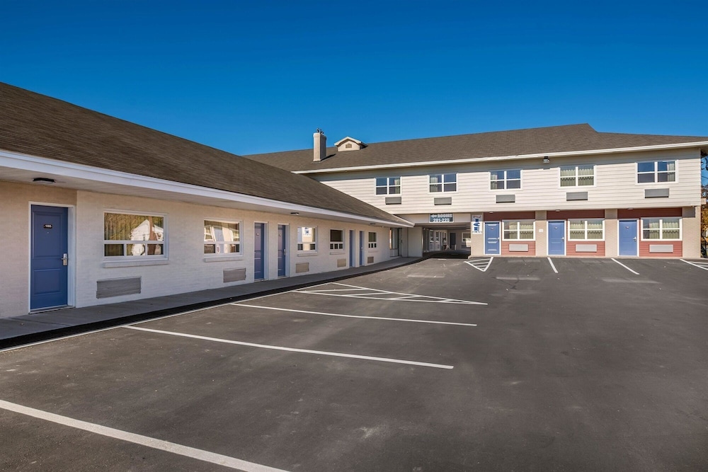 Motel6 Moncton, NB 53/56