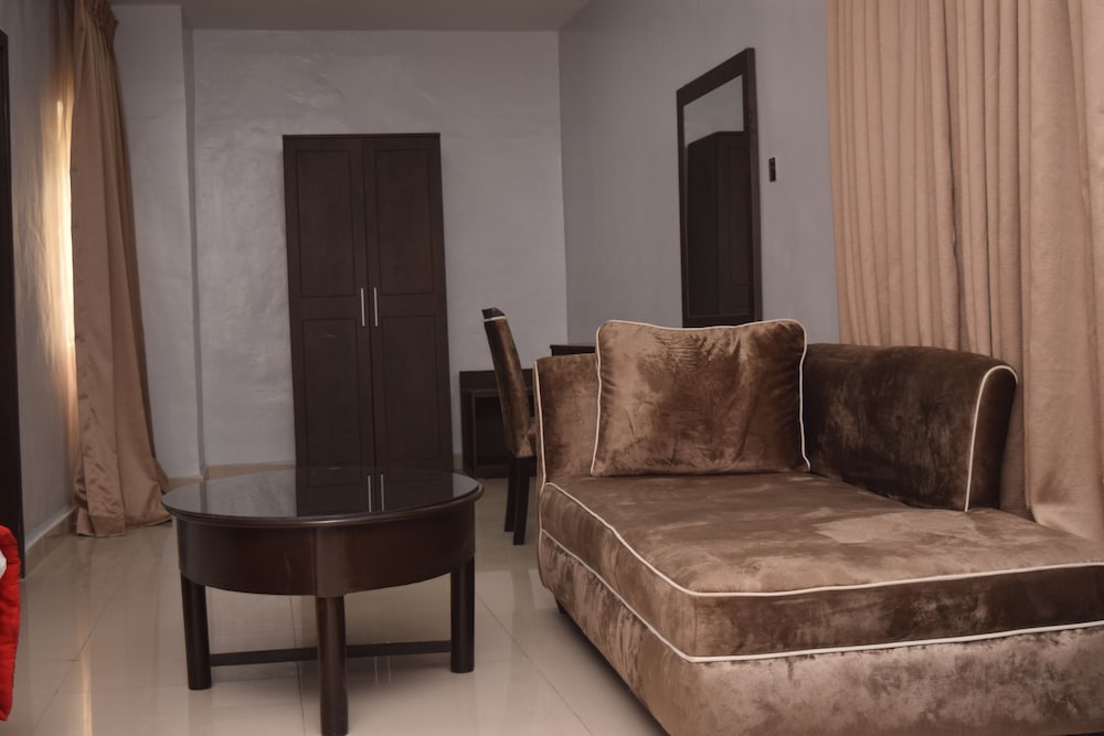 Pelican Hotel Lekki 6/43