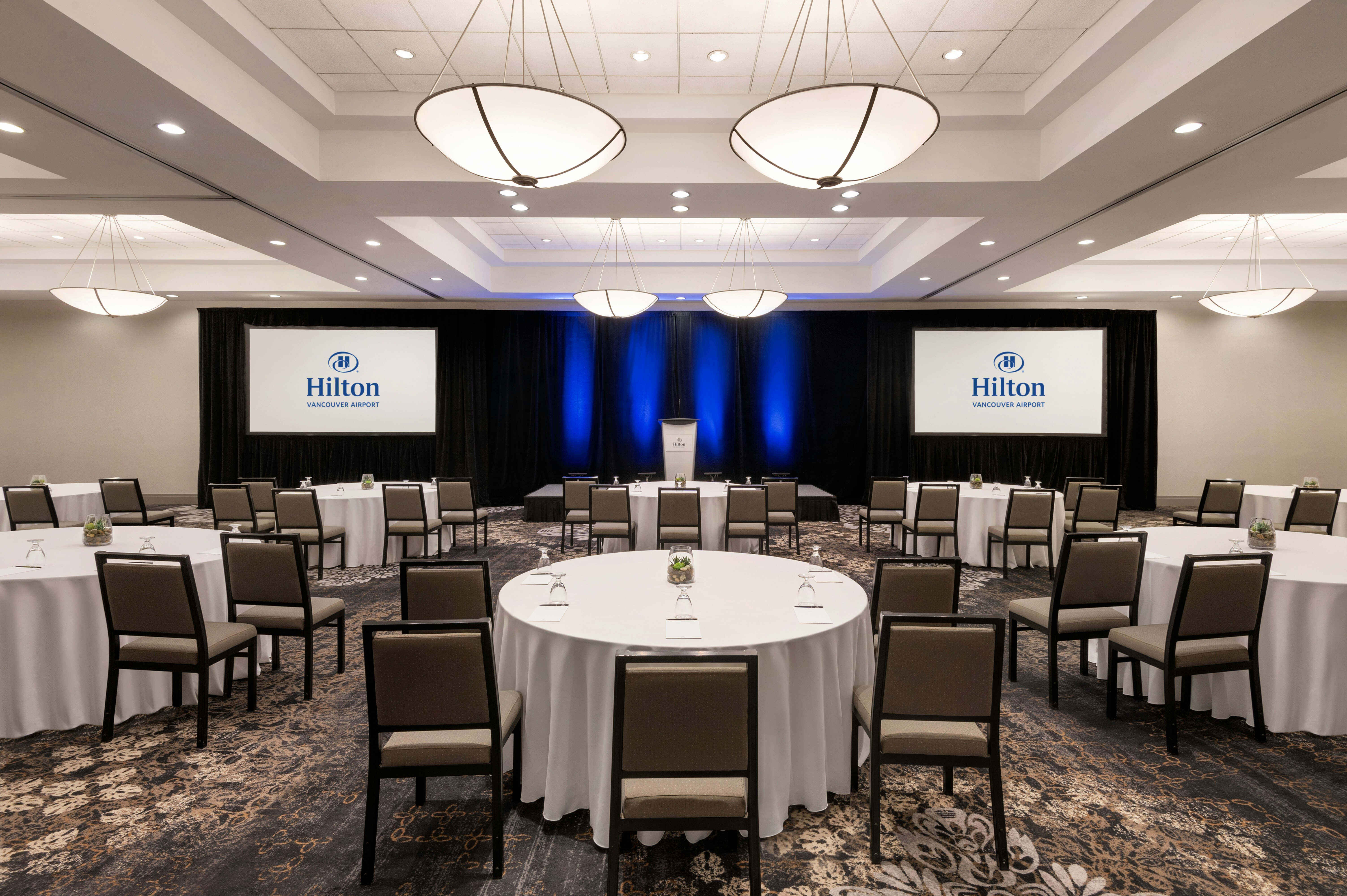 Hilton Vancouver Airport 55/59