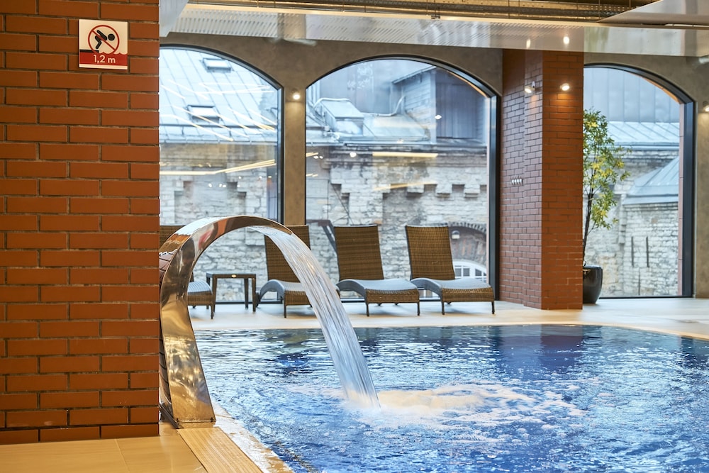 Metropol Spa Hotel 35/63