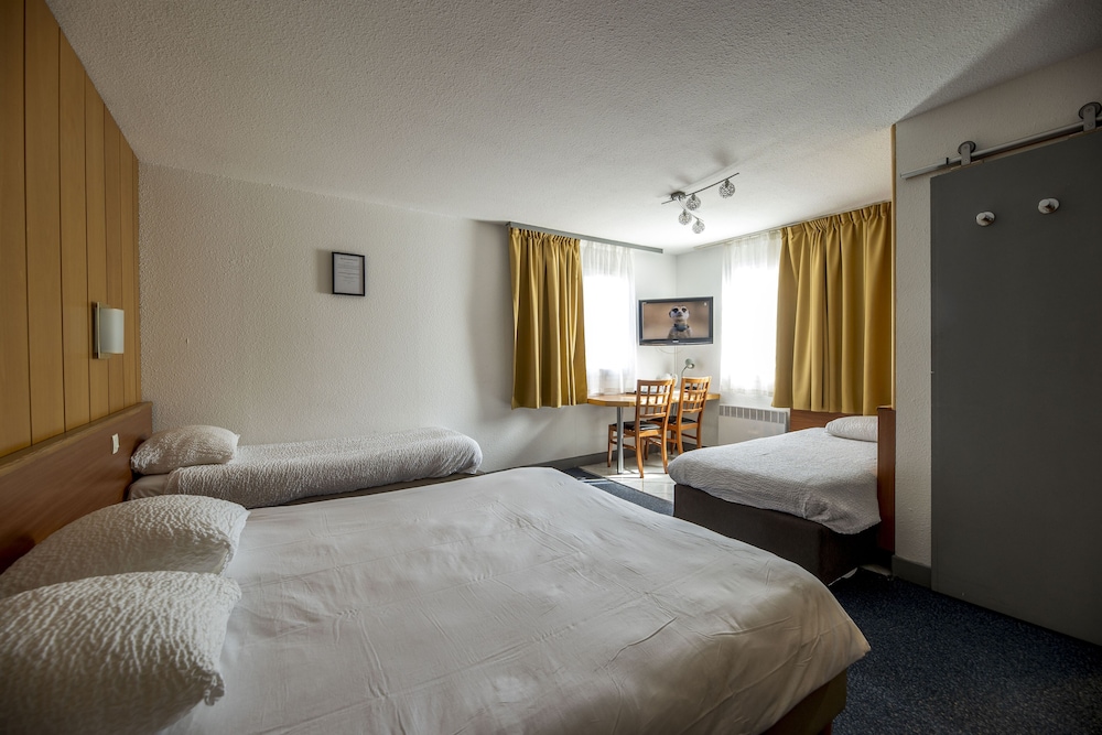 Ostal Pau Universite, Sure Hotel Collection by Best Western 19/44