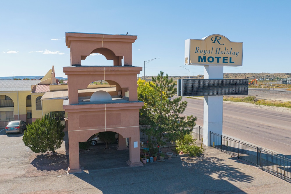 Royal Holiday Motel By Belvilla Gallup I-40 in GALLUP - NM