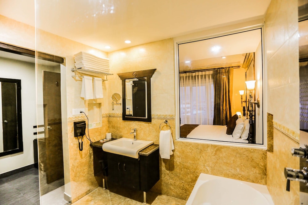 Da Yatra Courtyard Hotel Resort 49/50