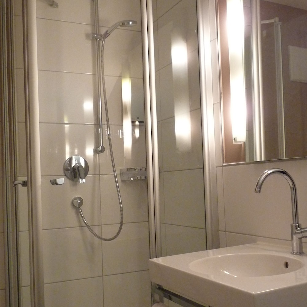 Hotel Bayerischer Hof Kur- & Sporthotel 50/50