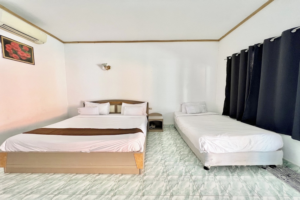 Paradise Resort Buriram 11/50