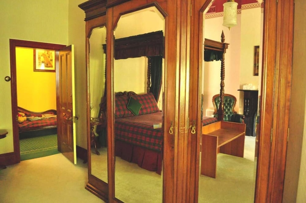 Ormiston House 18/24