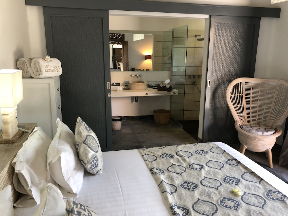 Indiana Kenanga Luxury Villas Spa Restaurant 19/50