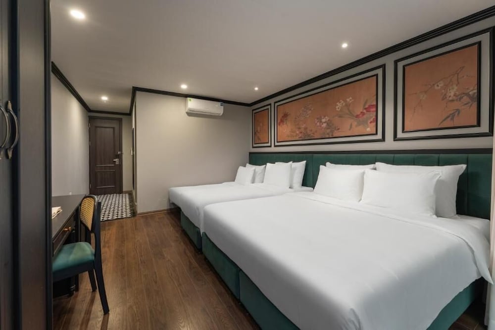 Hanoi Embrace Boutique Hotel 5/39