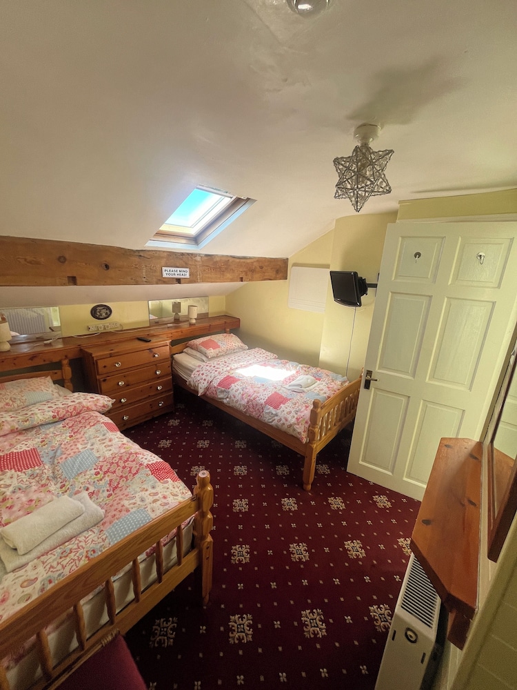 Marston House 14/18