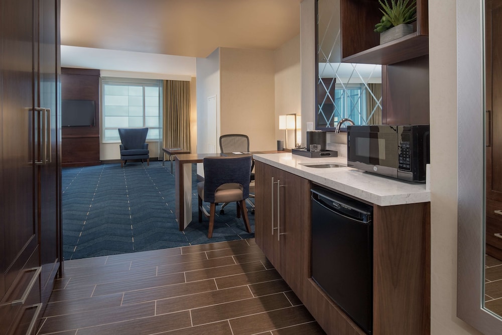 Embassy Suites By Hilton Seattle Downtown Pioneer Square 55/69