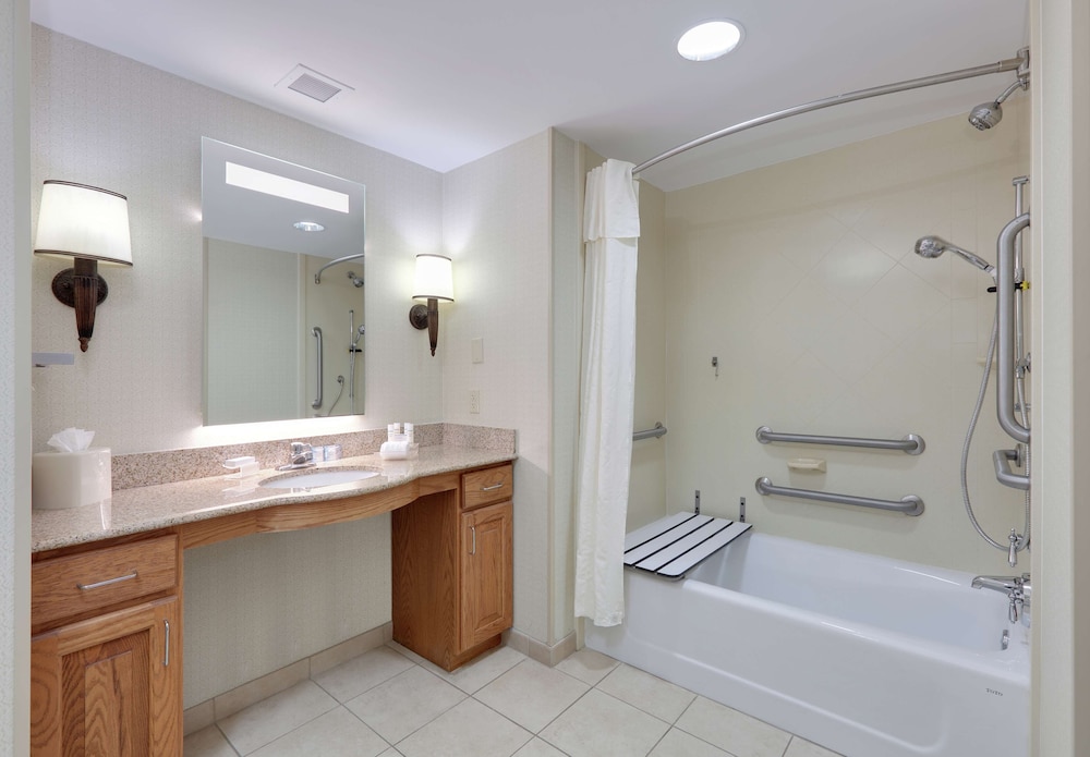Homewood Suites by Hilton Hagerstown 15/44