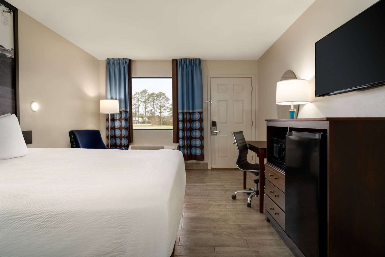 Super 8 By Wyndham Ocean Springs Biloxi 9/43