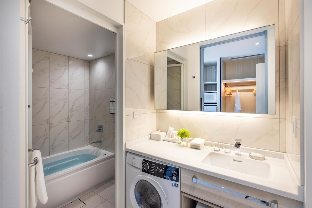 Hyatt House Tokyo Shibuya 48/49