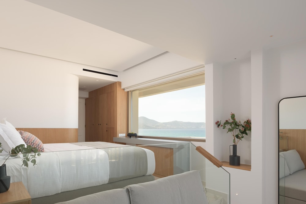 HONEYMOON, SEA VIEW