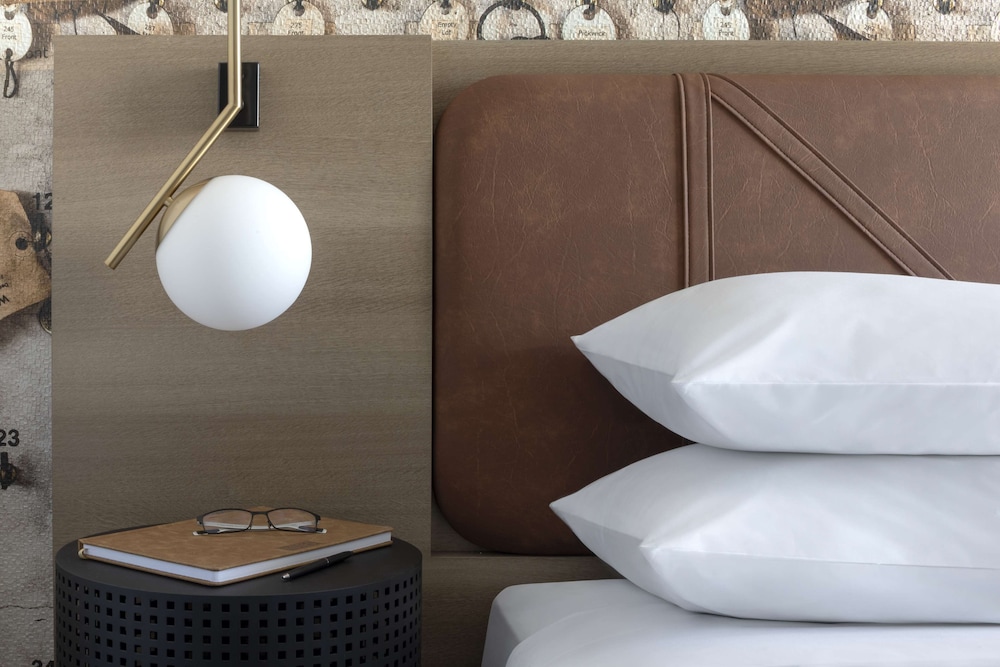 Hyatt Centric Beale Street Memphis 29/60