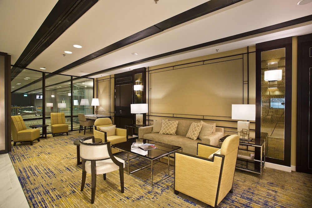 Ambassador Transit Hotel Terminal 3 24/34