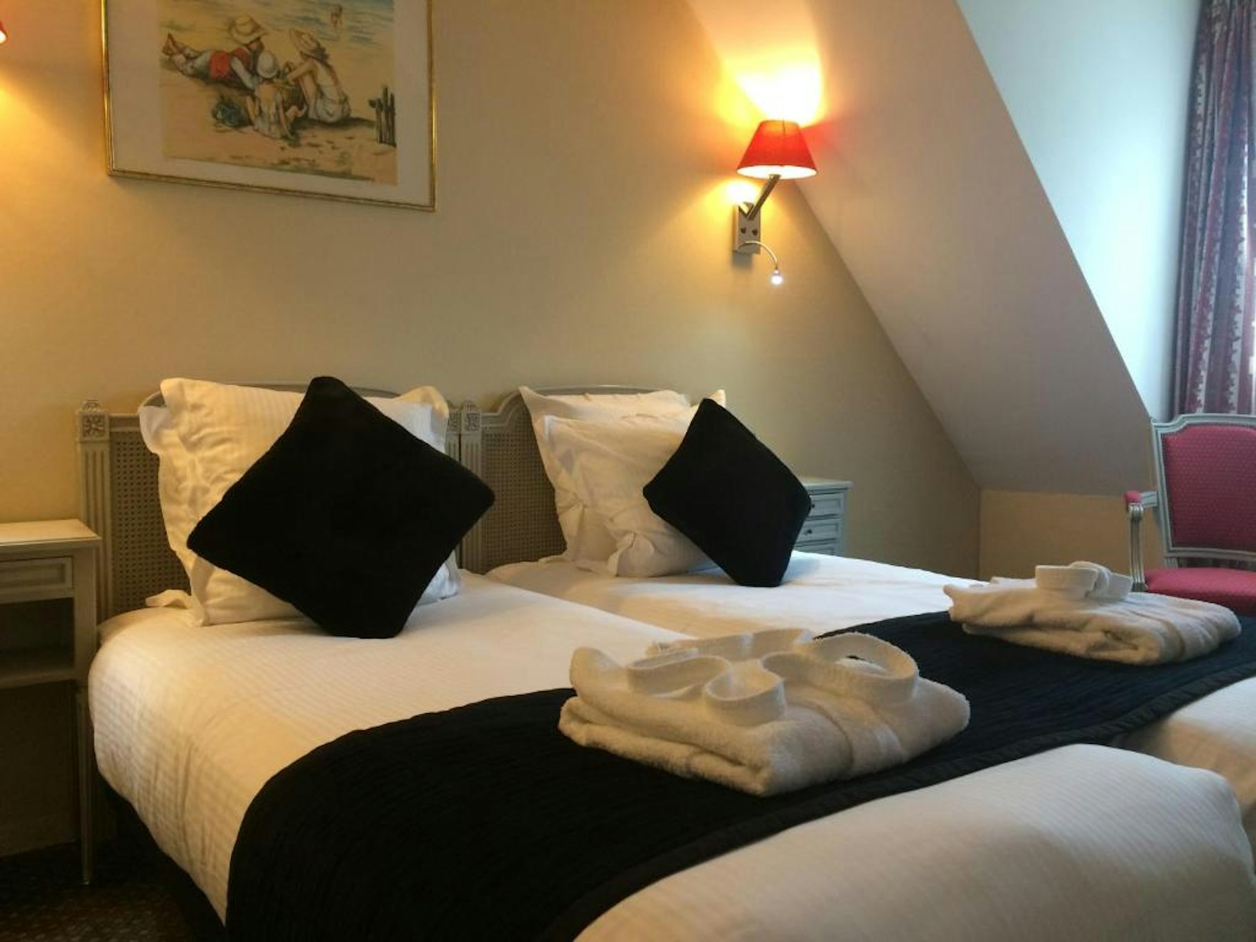 Henry Ii Hotel 22/59